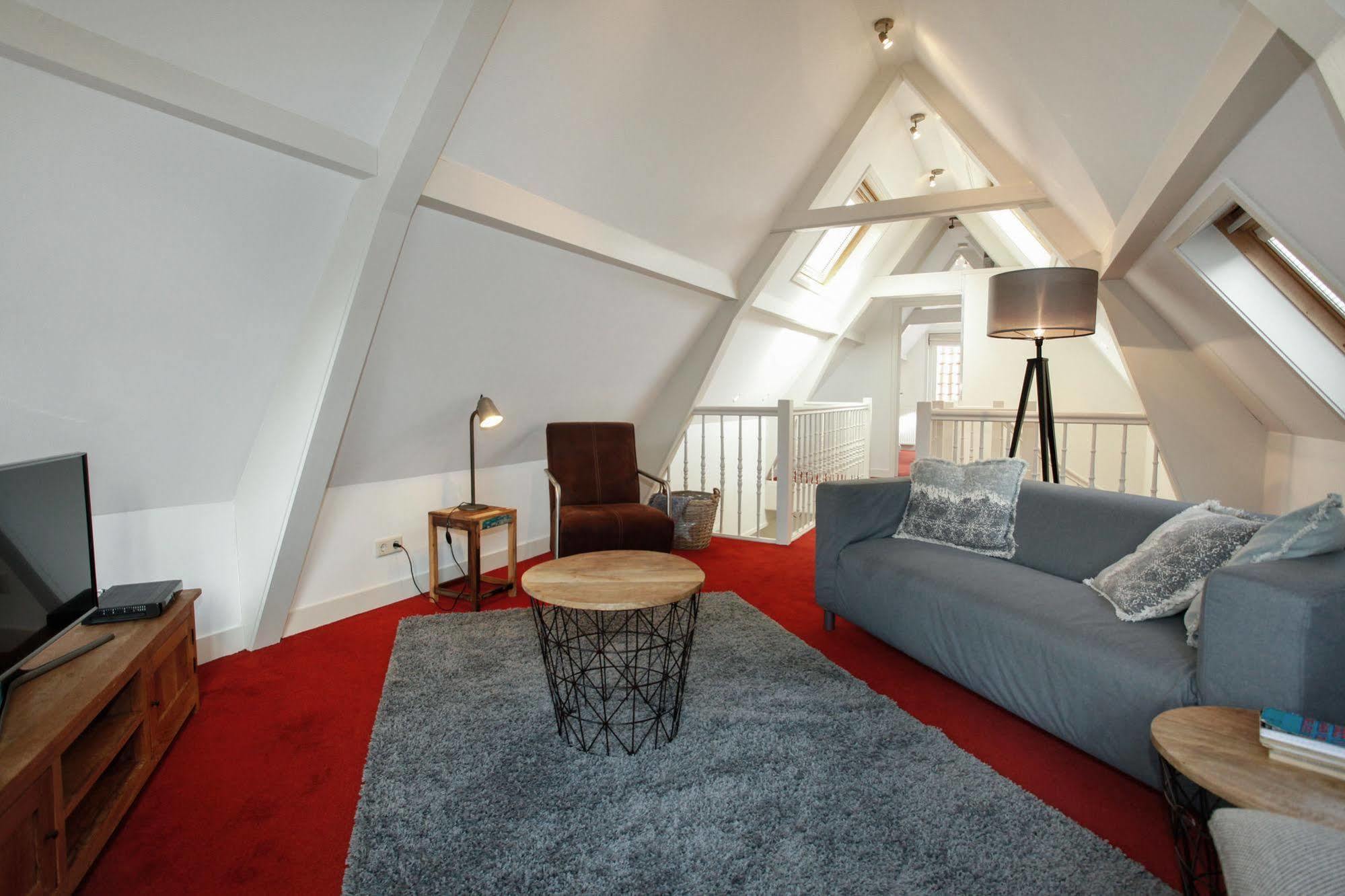 Stayci Serviced Apartments Noordeinde Haga Exterior foto