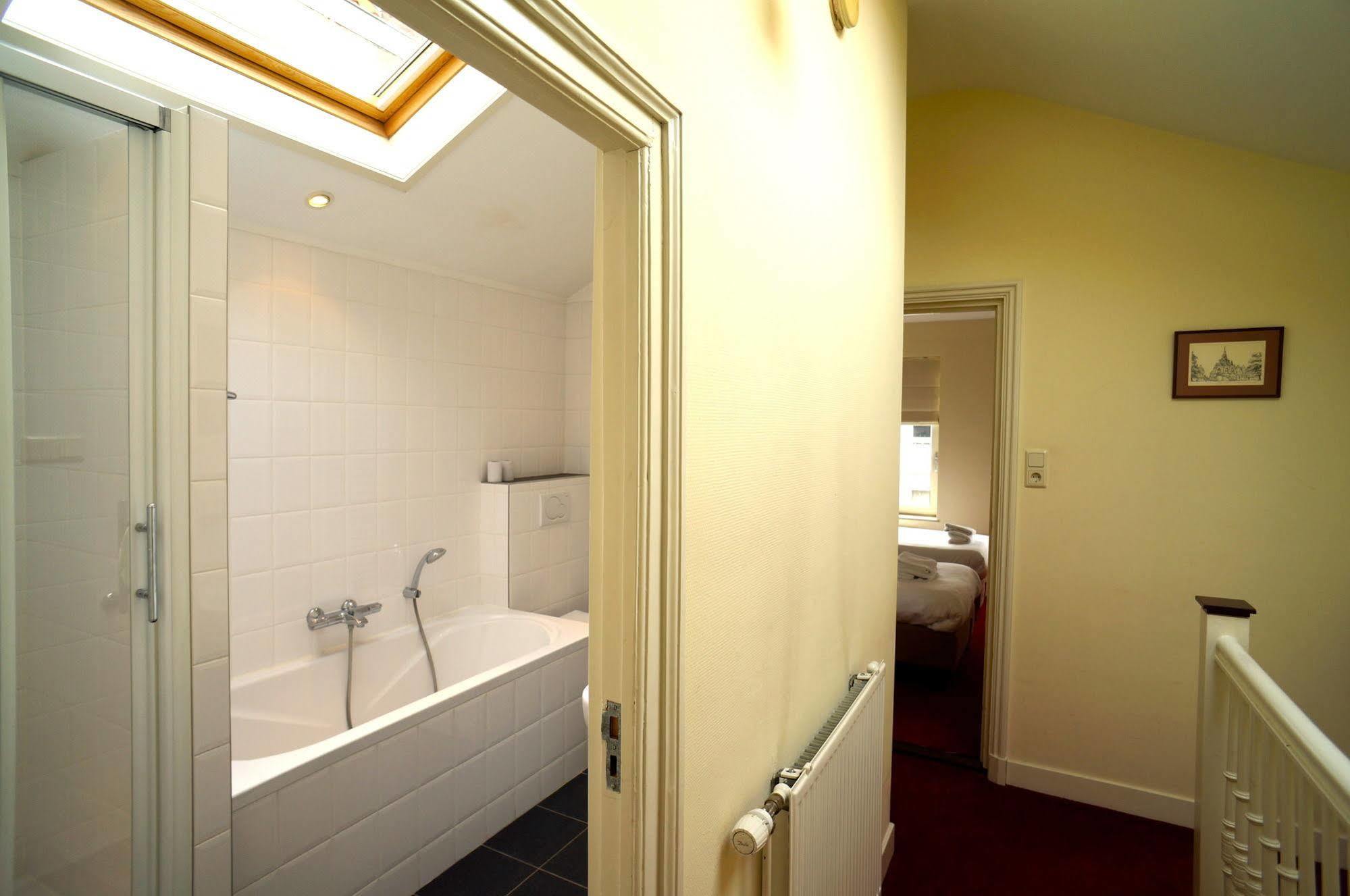 Stayci Serviced Apartments Noordeinde Haga Exterior foto